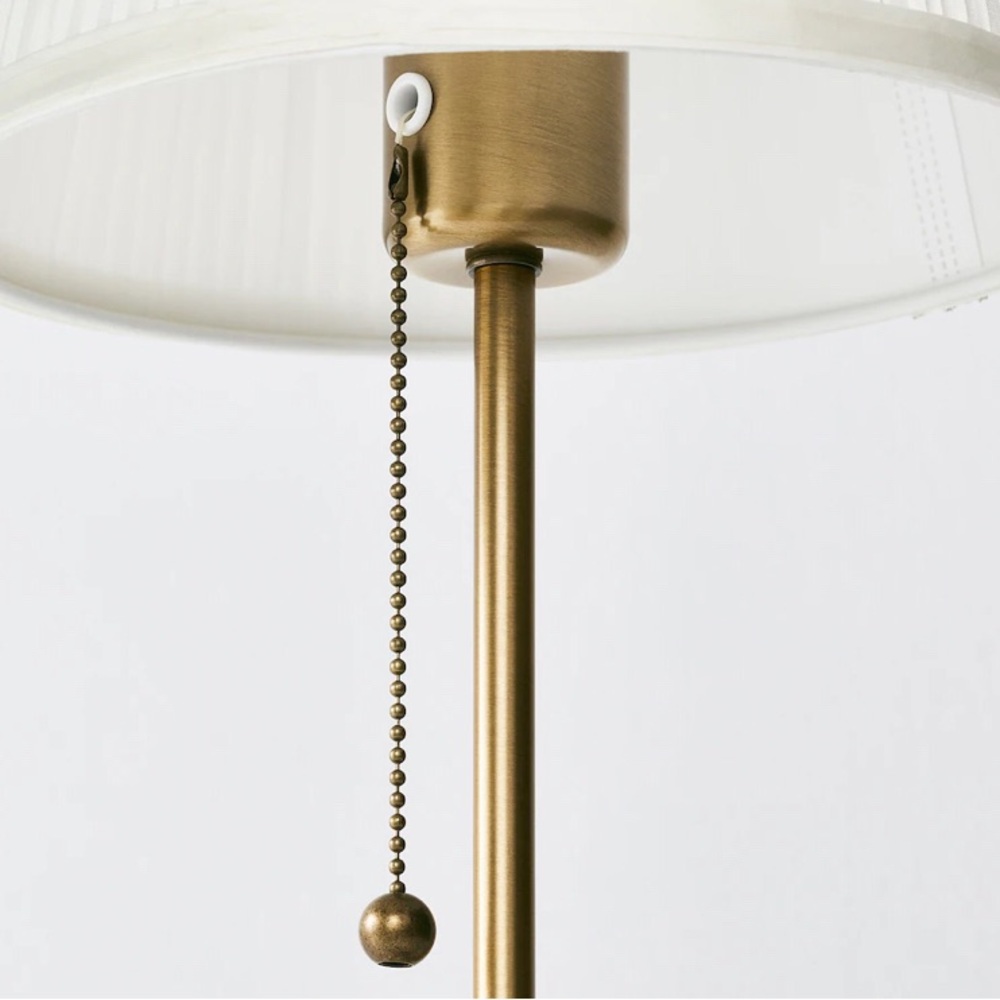 NWT ÅRSTID Table lamp, brass/white. - Picture 3 of 4